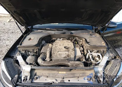 2019 Mercedes-Benz Glc 300 4Matic z USA, uszkodzony, nr VIN WDC0G4KB3KF575009